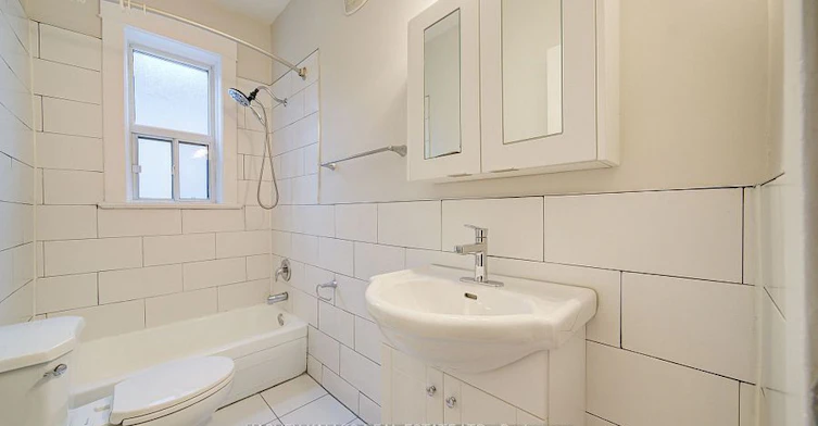 4-1074 St Clair Avenue W, Toronto, ON, M6E 3H3 - 16