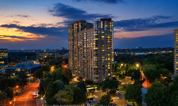 1202-1 Concorde Place