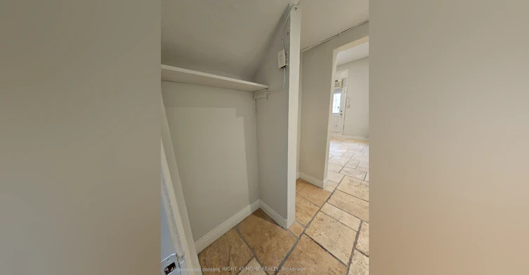 2F-550 Yonge Street, Toronto, ON, M4Y 1Y8 - 9