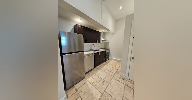 2F-550 Yonge Street, Toronto, ON, M4Y 1Y8 - 2