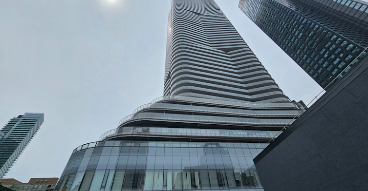 2F-550 Yonge Street, Toronto, ON, M4Y 1Y8 - 25
