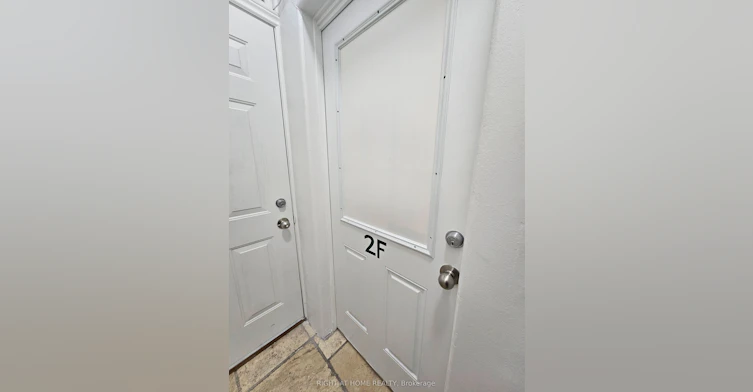 2F-550 Yonge Street, Toronto, ON, M4Y 1Y8 - 26