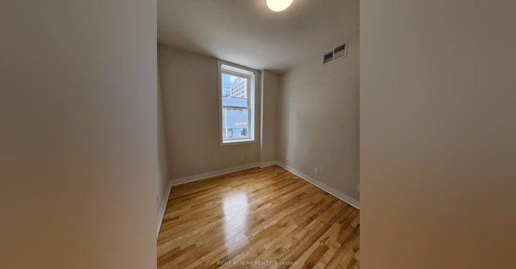 201-524 Yonge Street, Toronto, ON, M4Y 1X9 - 12