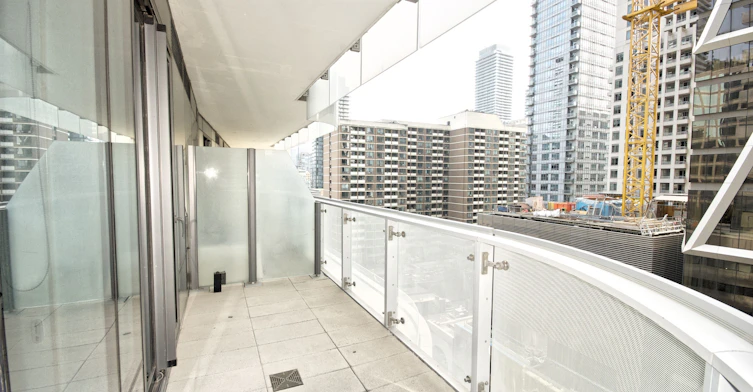 809-1 Bloor Street E, Toronto, ON, M4W 0A8 - 23