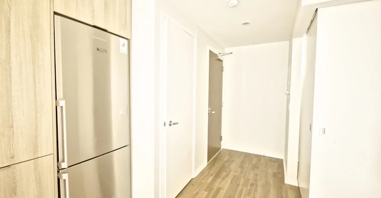 809-1 Bloor Street E, Toronto, ON, M4W 0A8 - 4