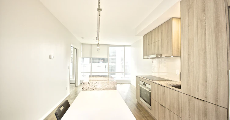 809-1 Bloor Street E, Toronto, ON, M4W 0A8 - 5