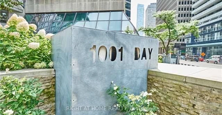 919-1001 Bay Street, Toronto, ON, M5S 3A6