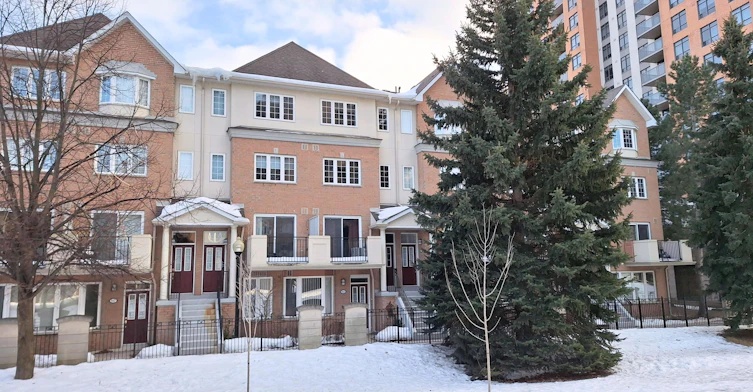 821 Grandview Way, Toronto, ON, M2N 6V5