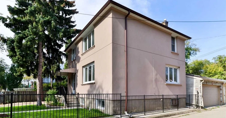 upper-6 Lennox Street, Toronto, ON, M5S 1L4 - 9