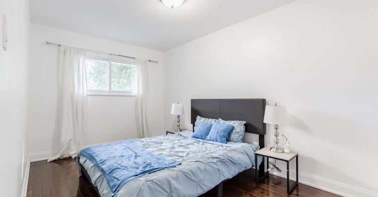 12 Murellen Crescent, Toronto, ON, M4A 2K5 - 17