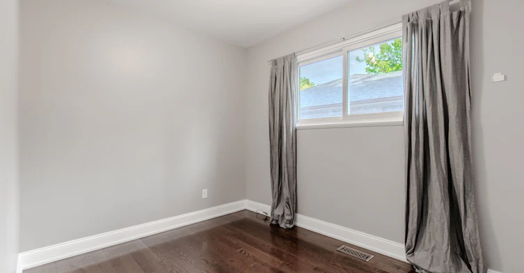12 Murellen Crescent, Toronto, ON, M4A 2K5 - 24