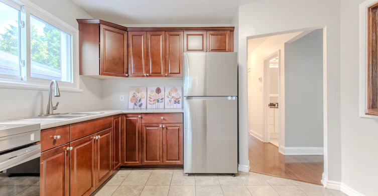 12 Murellen Crescent, Toronto, ON, M4A 2K5 - 15