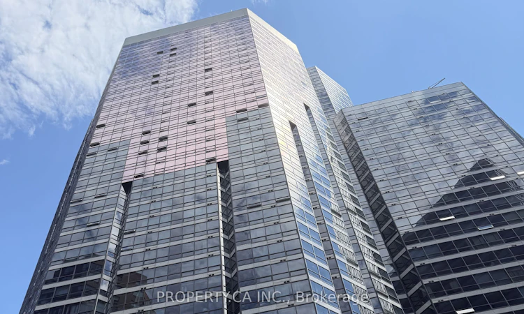 3307-1001 Bay Street