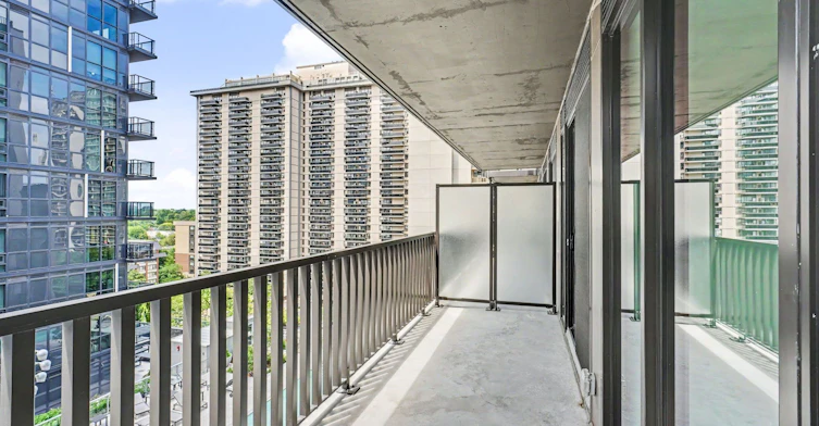 1111-109 Erskine Avenue, Toronto, ON, M4P 0G6 - 22
