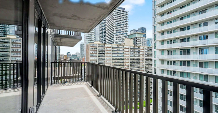 1111-109 Erskine Avenue, Toronto, ON, M4P 0G6 - 35