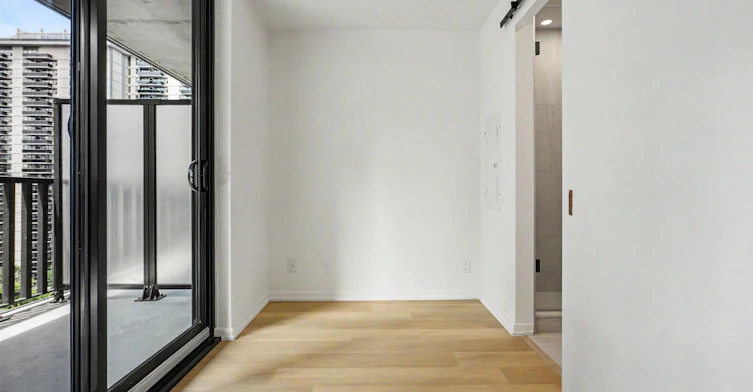 1111-109 Erskine Avenue, Toronto, ON, M4P 0G6 - 18