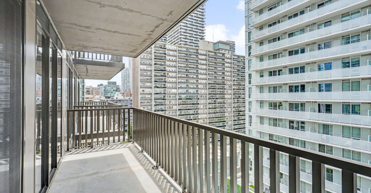 1111-109 Erskine Avenue, Toronto, ON, M4P 0G6 - 21