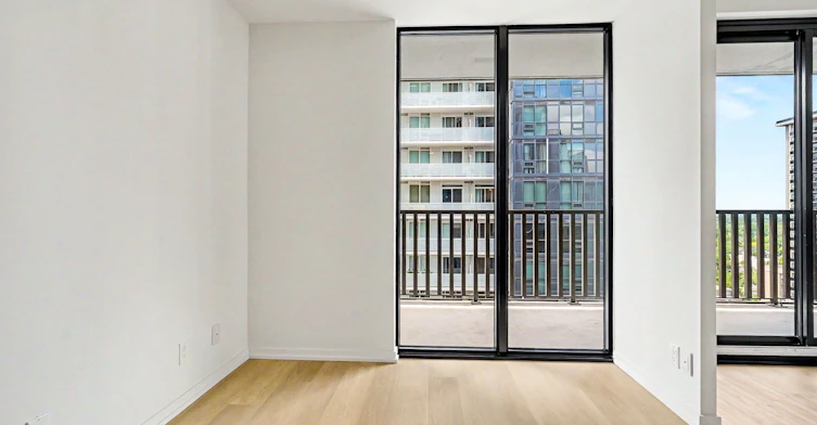 1610-109 Erskine Avenue, Toronto, ON, M4P 0G6 - 11