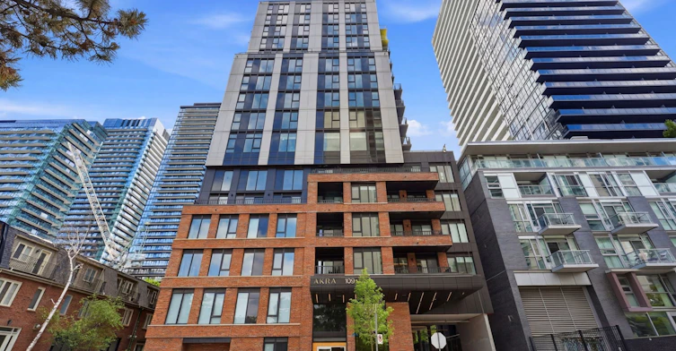 1610-109 Erskine Avenue, Toronto, ON, M4P 0G6