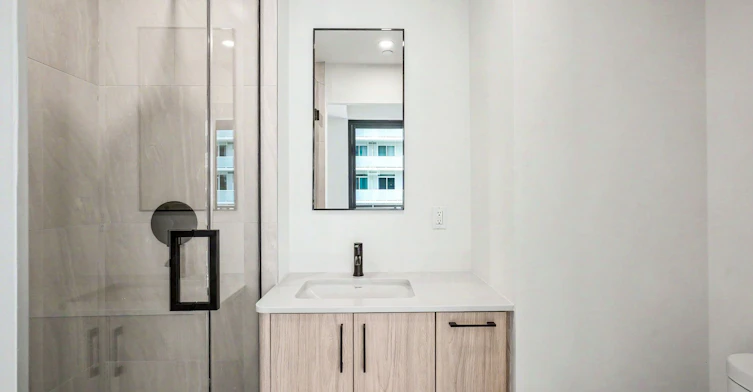 1610-109 Erskine Avenue, Toronto, ON, M4P 0G6 - 8