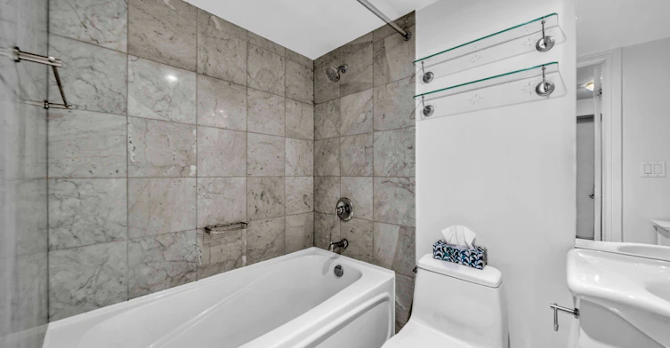 1809-16 Harrison Garden Boulevard, Toronto, ON, M2N 7J6 - 11