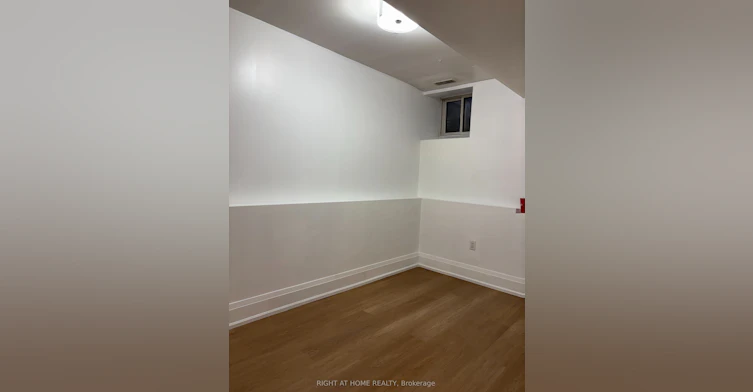 Main-186 Mutual Street, Toronto, ON, M5B 2B3 - 5