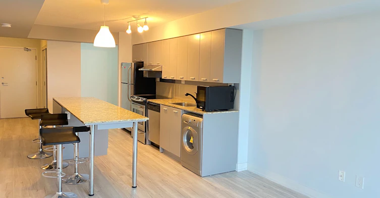 803-33 Singer Court, Toronto, ON, M2K 0B4 - 4