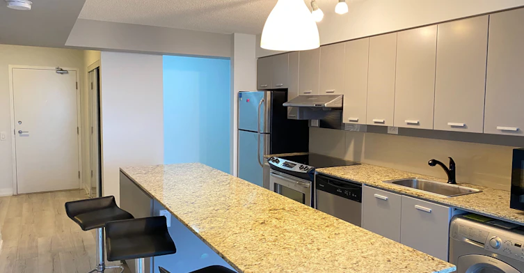 803-33 Singer Court, Toronto, ON, M2K 0B4 - 3