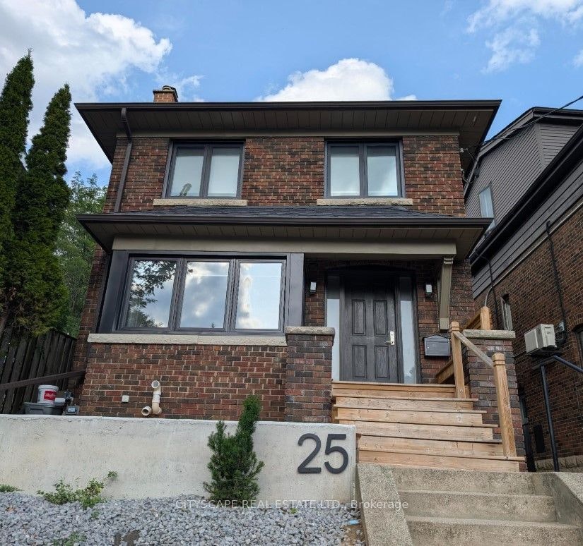 25 Oswald Crescent, Toronto, ON, M4S 2H5