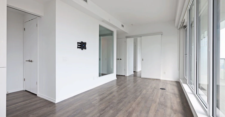 3009-197 Yonge Street, Toronto, ON, M5B 0C1 - 6