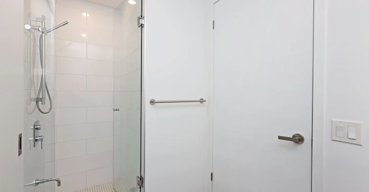 3009-197 Yonge Street, Toronto, ON, M5B 0C1 - 16