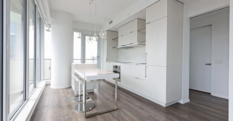 3009-197 Yonge Street, Toronto, ON, M5B 0C1 - 5