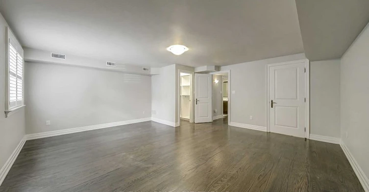 Lower-384 Spadina Road, Toronto, ON, M5P 2V9 - 6