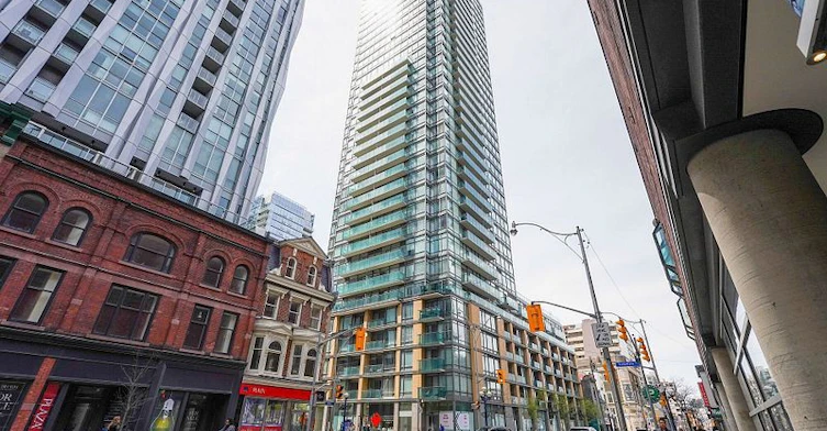 1305-18 Yorkville Avenue, Toronto, ON, M4W 3Y8