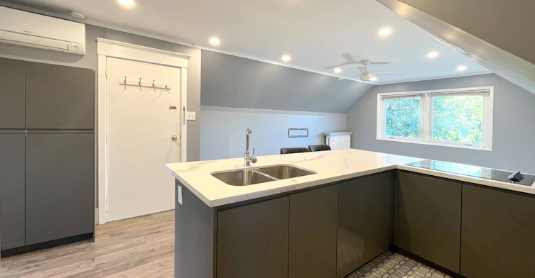 3rd-303 Lonsdale Road, Toronto, ON, M4V 1X3 - 6