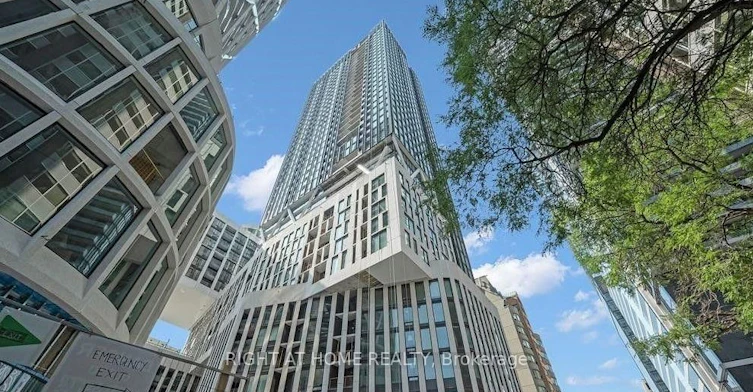 411-121 St Patrick Street, Toronto, ON, M5T 0B8
