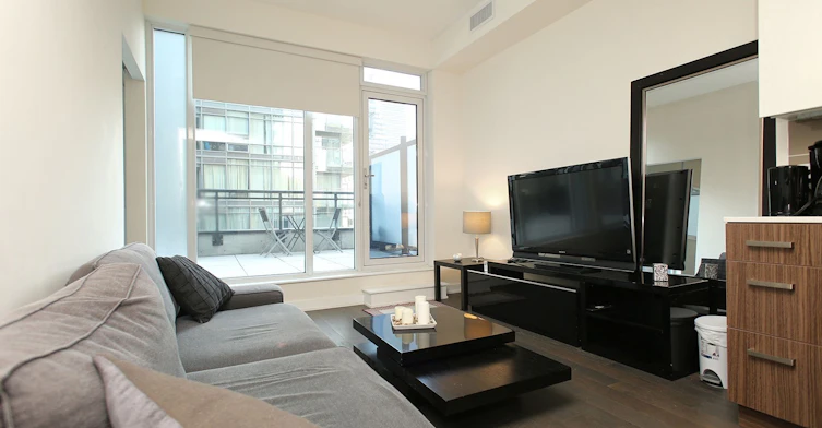 309-17 Dundonald Street, Toronto, ON, M4Y 1K3 - 2