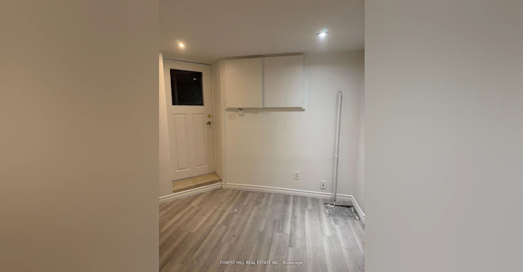 Lower-67 Brunswick Avenue, Toronto, ON, M5S 2L8 - 10
