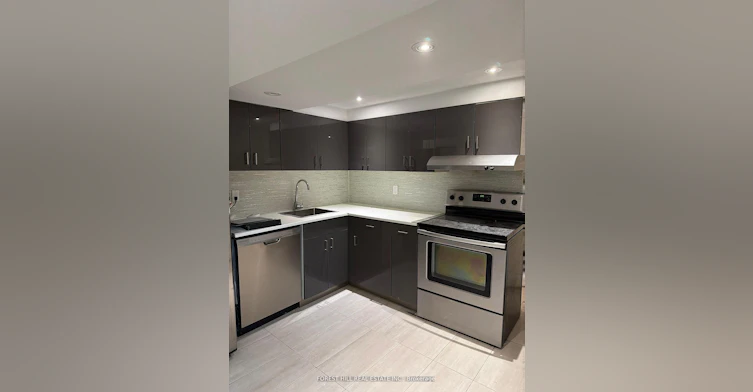 Lower-67 Brunswick Avenue, Toronto, ON, M5S 2L8 - 13