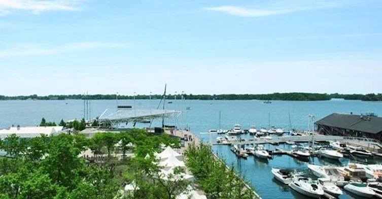 825-230 Queens Quay W, Toronto, ON, M5J 2Y7 - 8