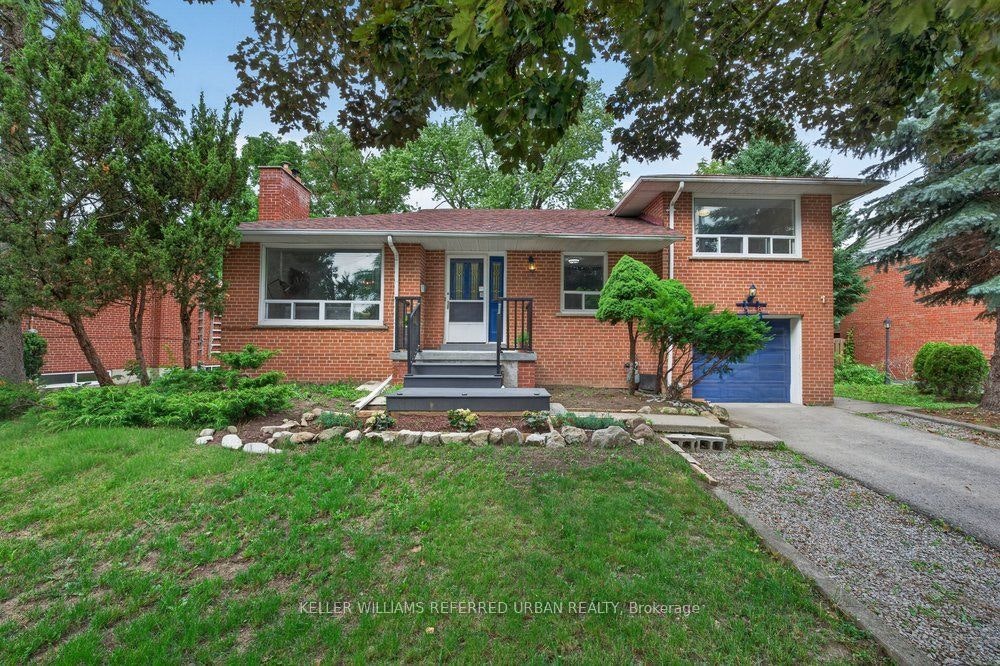 36 Fleetwell Court, Toronto, ON, M2R 1L3