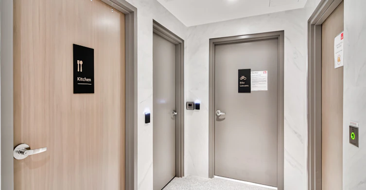 2321-585 Bloor Street E, Toronto, ON, M4W 0B3 - 31