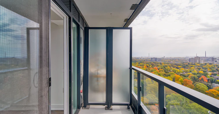 2321-585 Bloor Street E, Toronto, ON, M4W 0B3 - 23