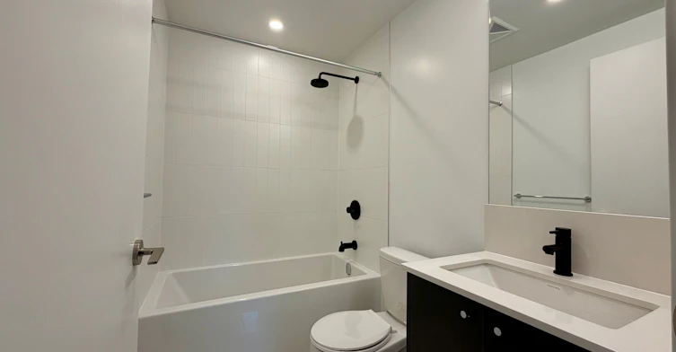 324-30 Dreamers Way, Toronto, ON, M5A 2G5 - 11