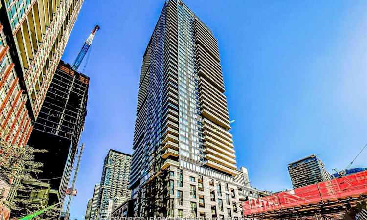3812-115 Blue Jays Way Boulevard