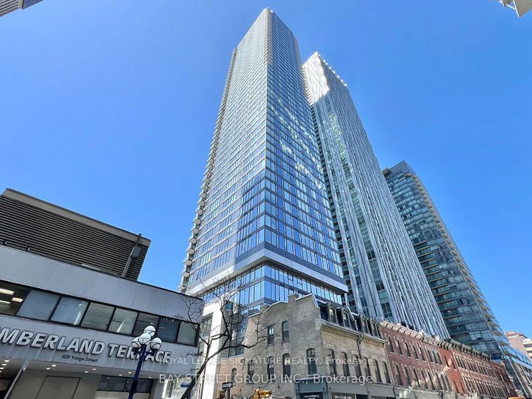 2801-8 Cumberland Street, Toronto, ON, M4W 0B6