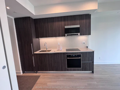 2801-8 Cumberland Street - 5