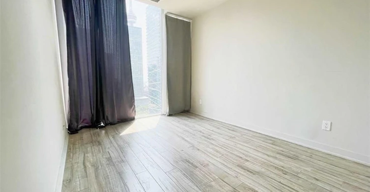 2508-126 Simcoe Street, Toronto, ON, M5H 4E6 - 3