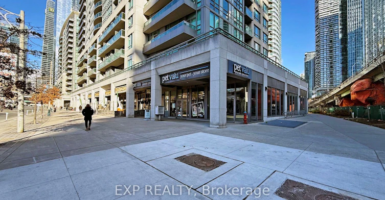 1106-25 Lower Simcoe Street, Toronto, ON, M5J 3A1