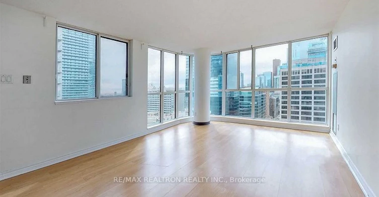 2610-736 Bay Street, Toronto, ON, M5G 1N6 - 7
